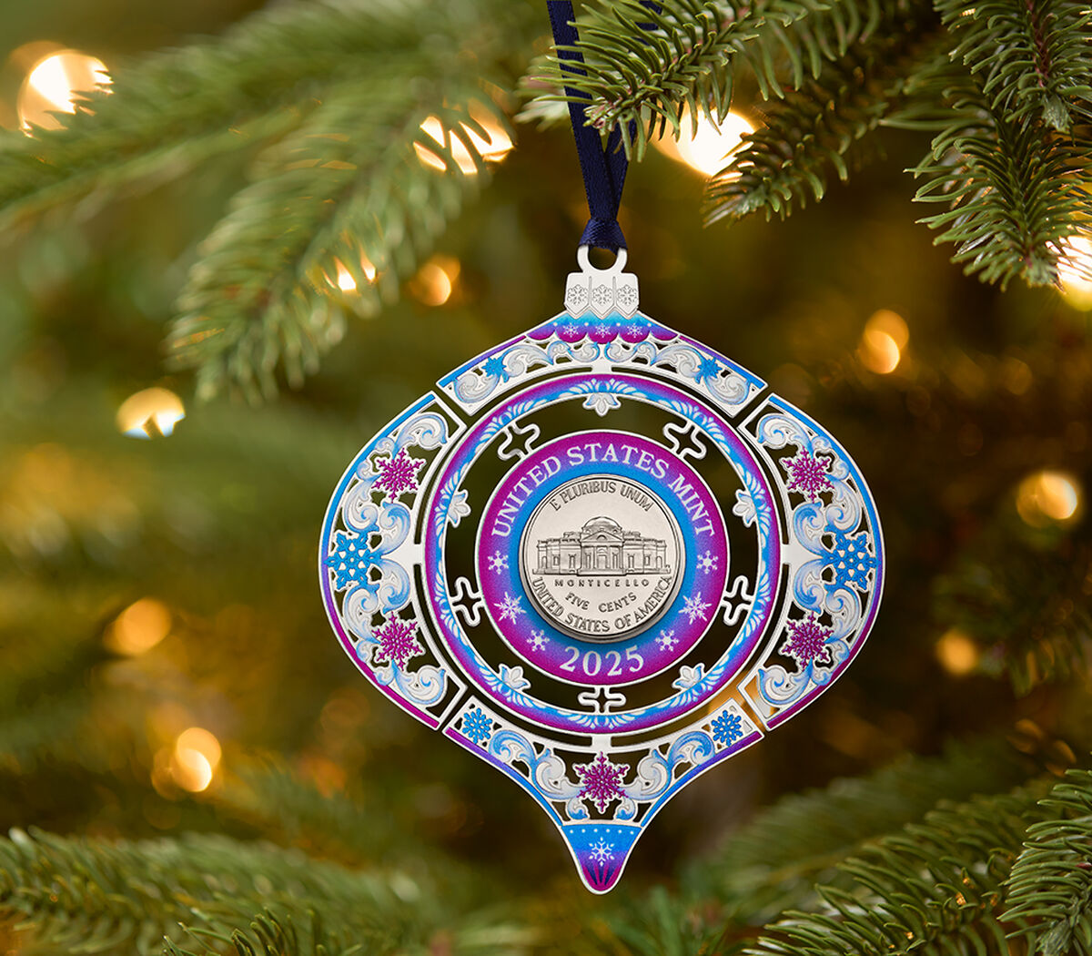 United States Mint Holiday Ornament image number 3.0